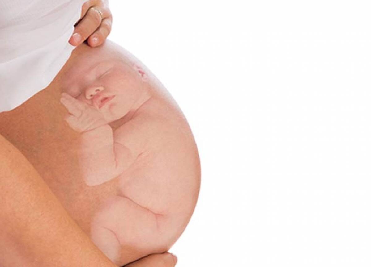 Un bebé que está en el vientre de su madre es capaz de aprender estas cosas