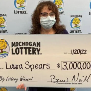 Mujer recibe un correo en spam diciendo que ganó 3 millones de dólares y era verdad