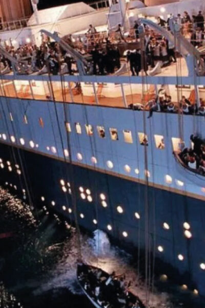 El Crucero de la Muerte: el barco que recuperó los cuerpos del Titanic. 