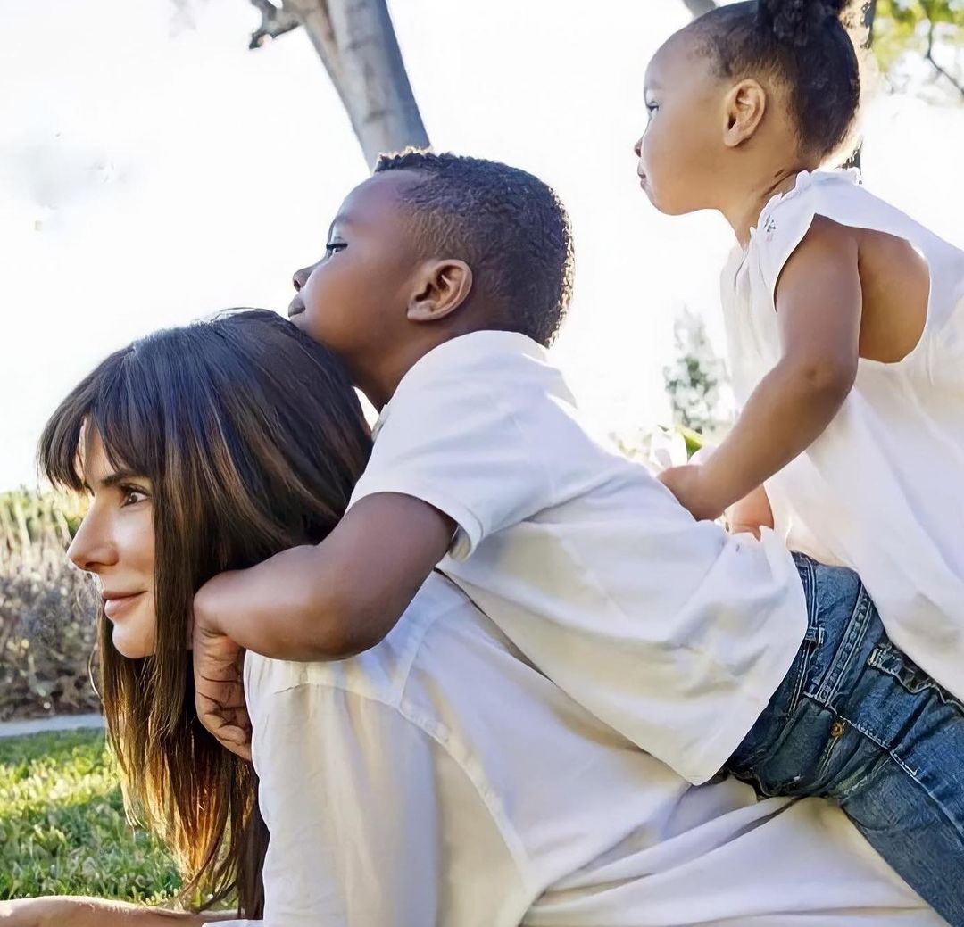 Sandra Bullock Cumple 58 A Os Y As Ha Cambiado A Lo Largo Del Tiempo   272916183 1397179064061743 3106179794648087917 N 